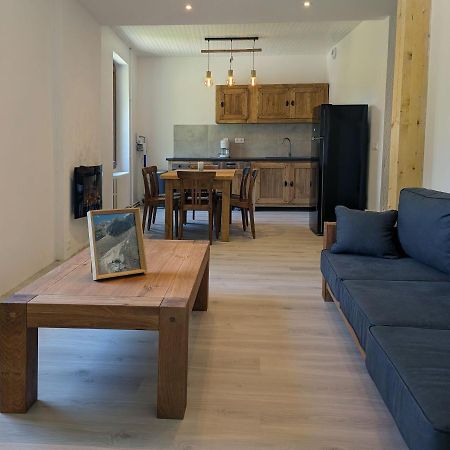 Gite Loubet Saint-Jacques-en-Valgodemard Esterno foto